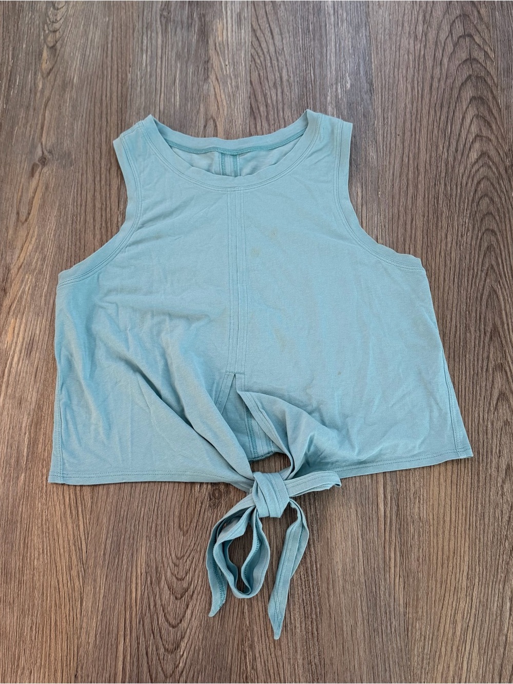 Lululemon "It's a Tie" tank top S 4-6